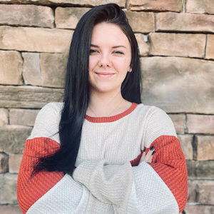 Meet your Posher, Caitlin